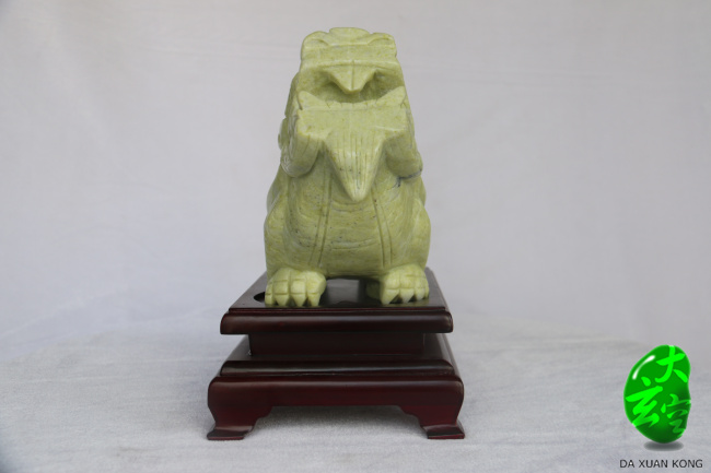 赑屃 大：16800￥ ?。?800￥